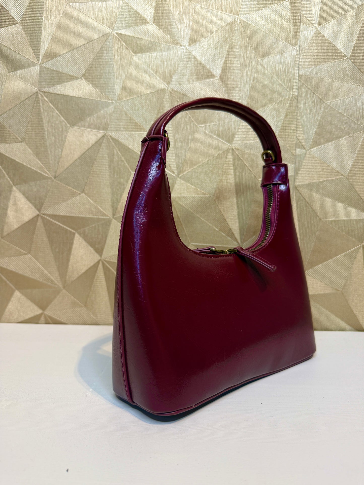 Kaylee Tas Bordeaux