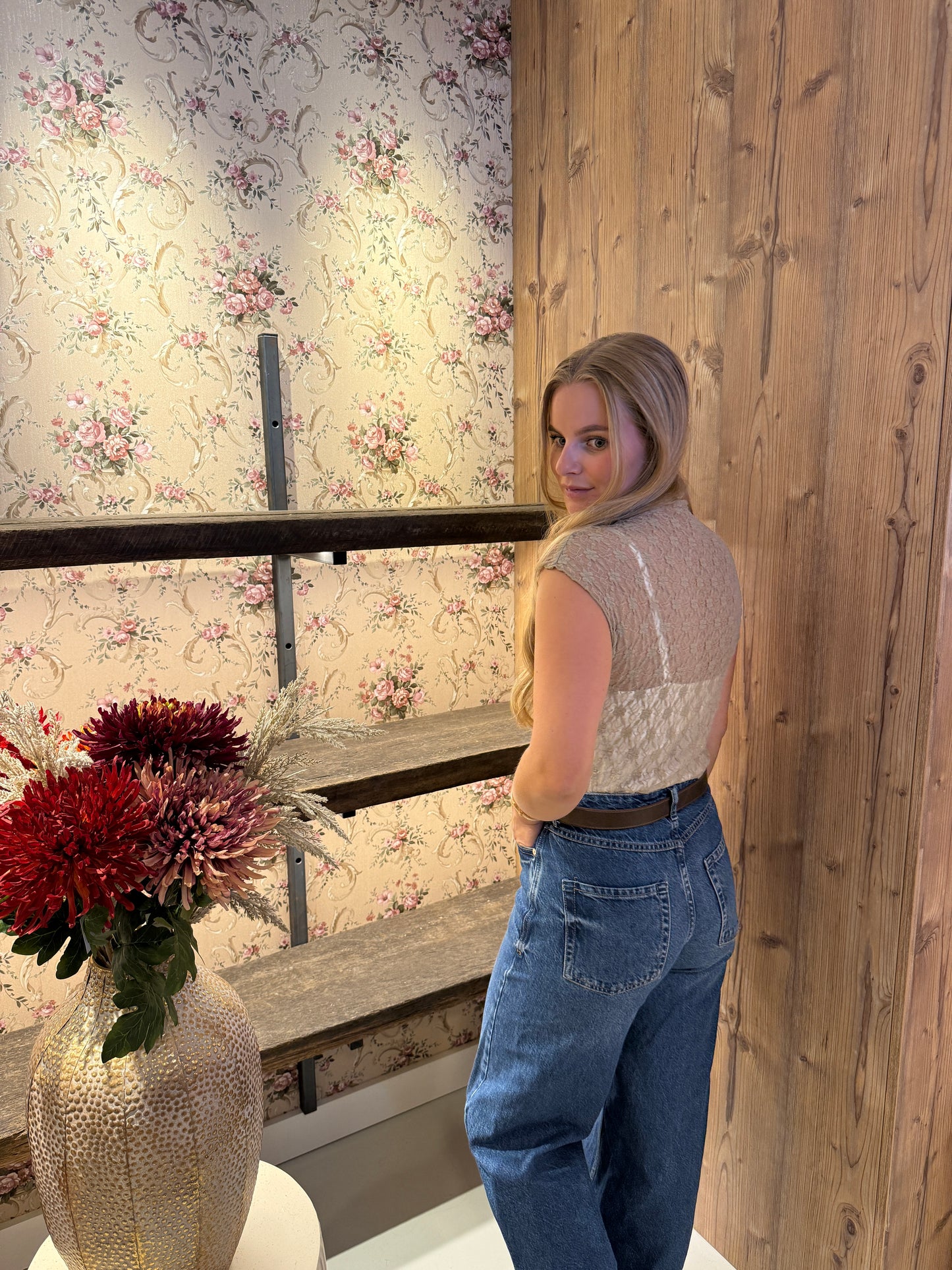 Mila lace top Sand