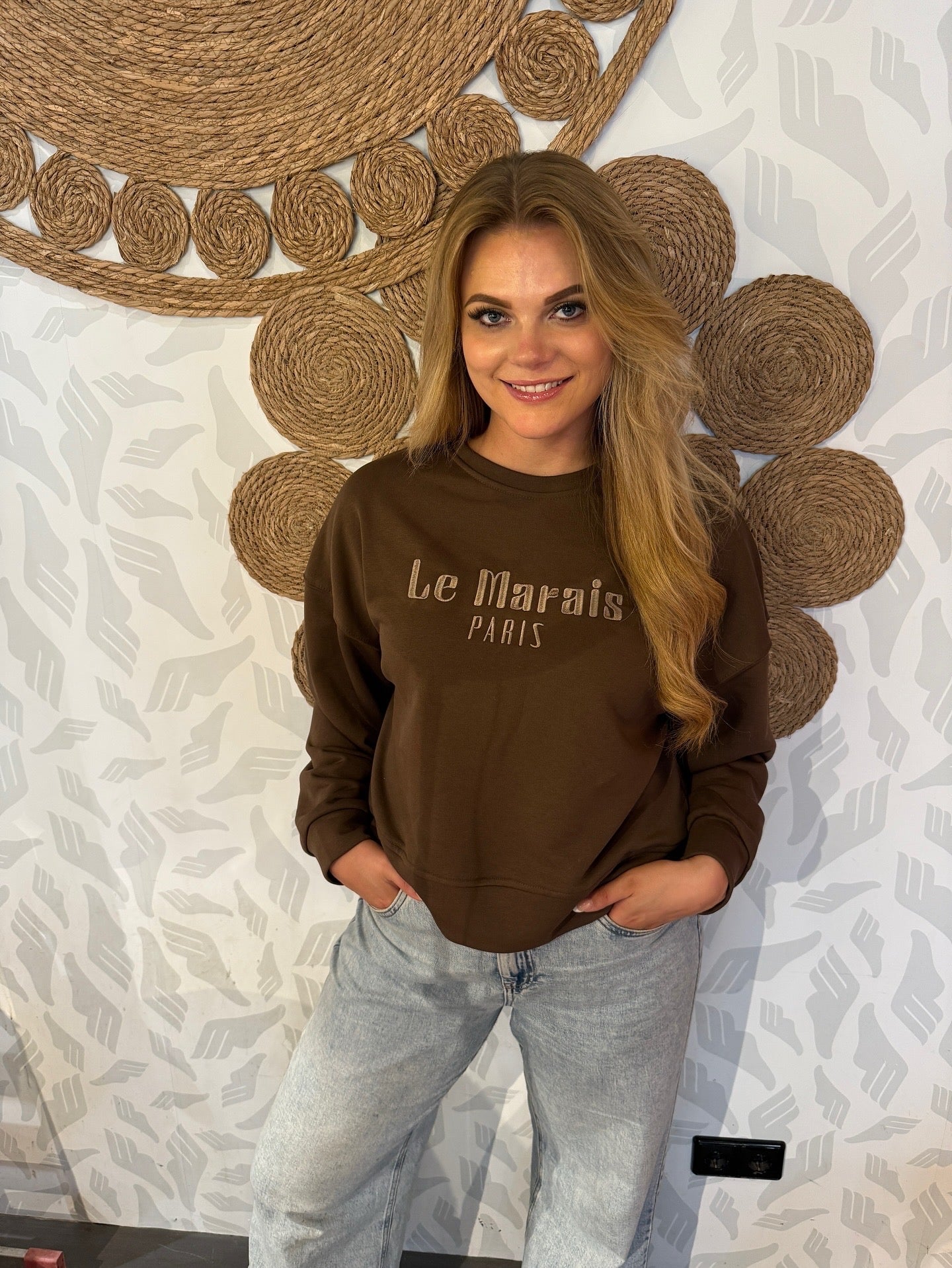 Le Marais Paris Sweater