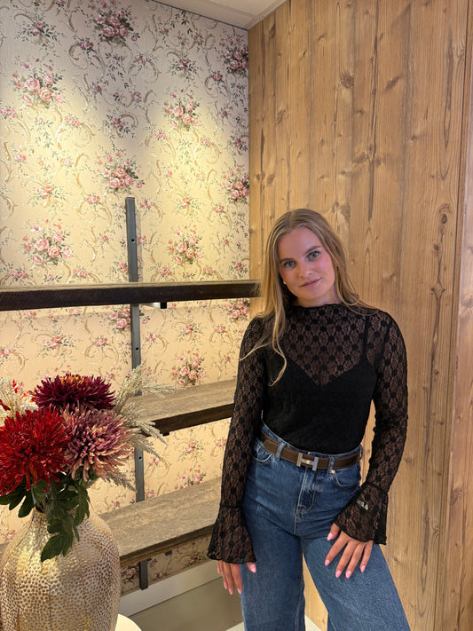 June lace top zwart